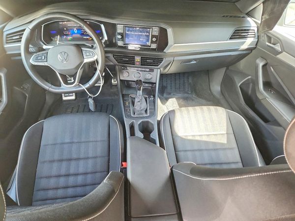 2024 VOLKSWAGEN JETTA