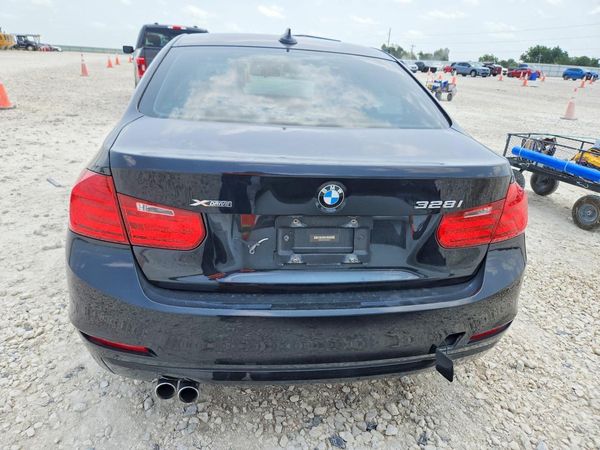 2015 BMW 328