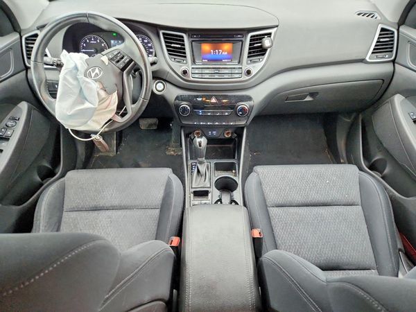 2016 HYUNDAI TUCSON