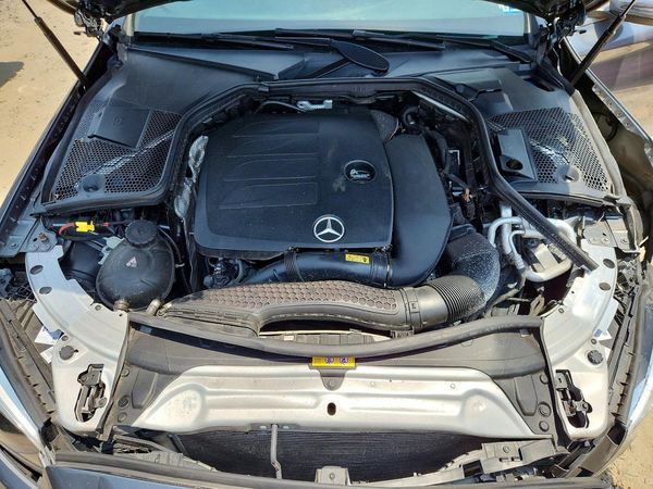 2019 MERCEDES-BENZ C C300-4M