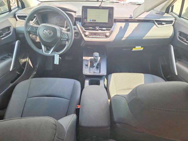 2026 TOYOTA COROLLA CROSS LE — CKPT