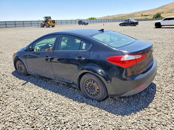 2016 KIA FORTE GL (Middle-Low Grade)