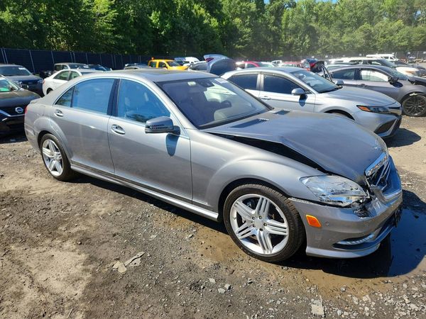 2013 MERCEDES-BENZ S