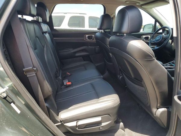 2022 KIA SORENTO S