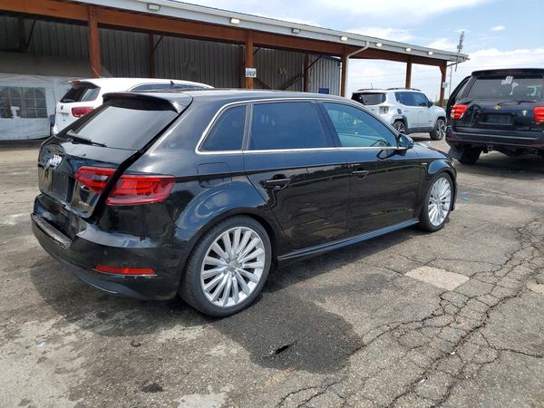 2016 AUDI A3 Plus