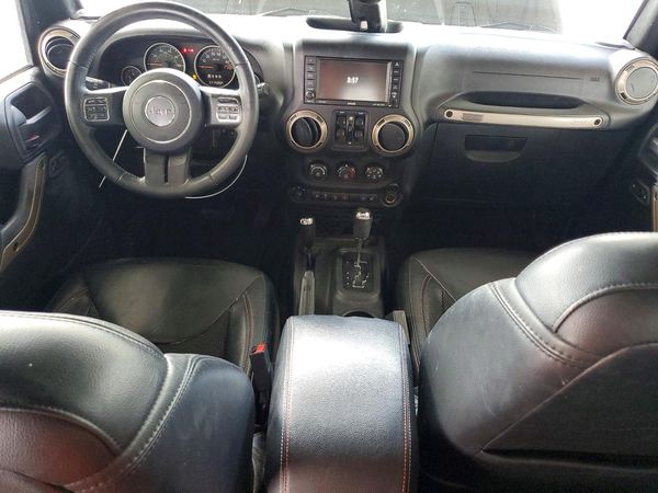 2016 JEEP WRANGLER UNLIMITED SAHARA 4X4