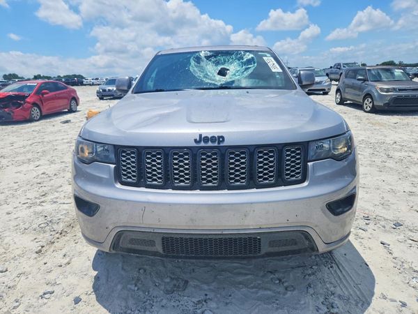 2021 JEEP GRAND CHEROKEE LAREDO 4X2