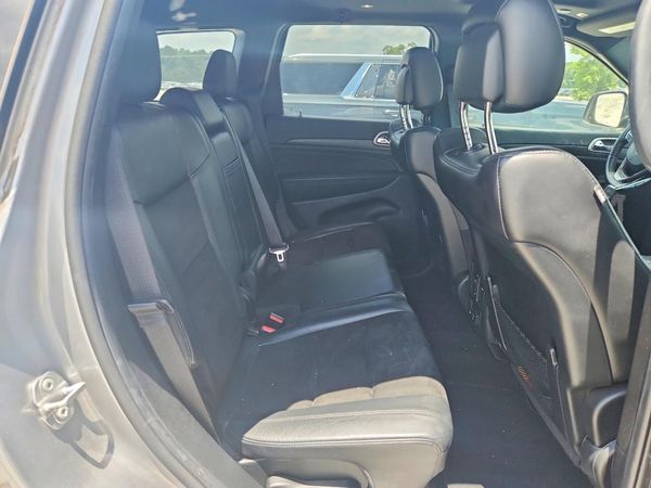 2021 JEEP GRAND CHEROKEE LAREDO 4X2