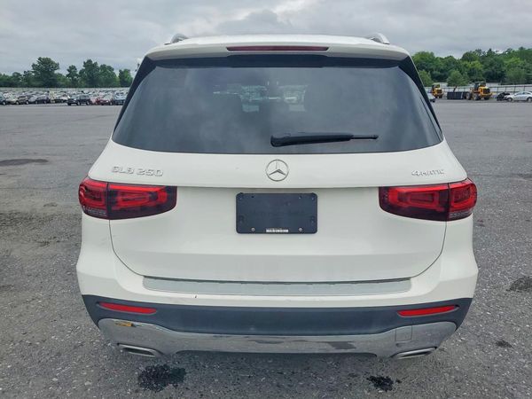 2025 MERCEDES-BENZ GLB GLB250 4MATIC