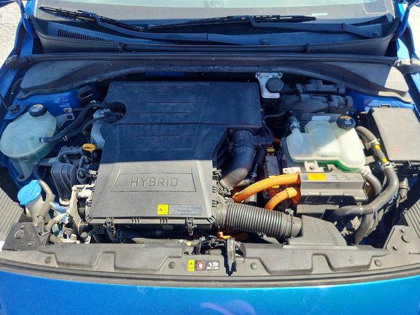2017 HYUNDAI IONIQ HEV Blue