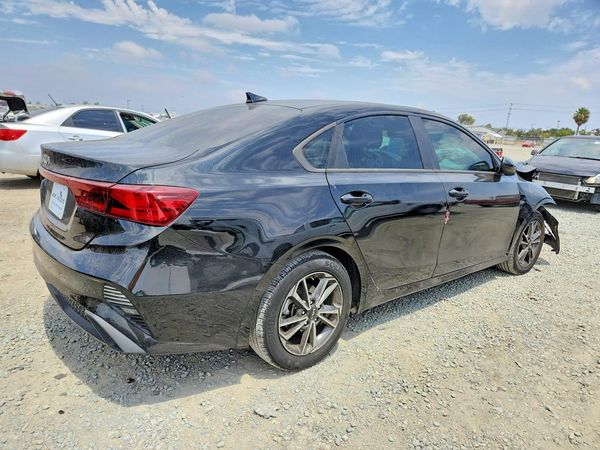 2023 KIA FORTE LX, LXS