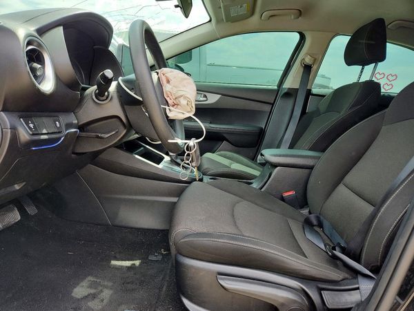 2023 KIA FORTE LX, LXS
