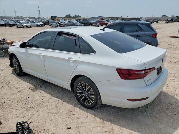 2021 VOLKSWAGEN JETTA S / SE / R-Line