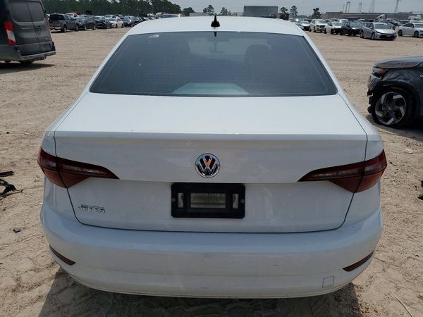 2021 VOLKSWAGEN JETTA S / SE / R-Line