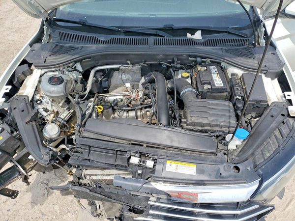 2021 VOLKSWAGEN JETTA S / SE / R-Line