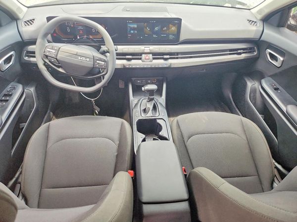 2026 KIA K4 LX, LXS