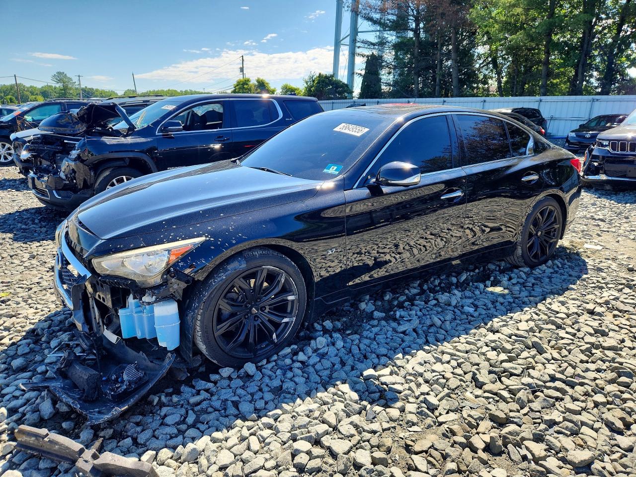 2015 INFINITI Q50