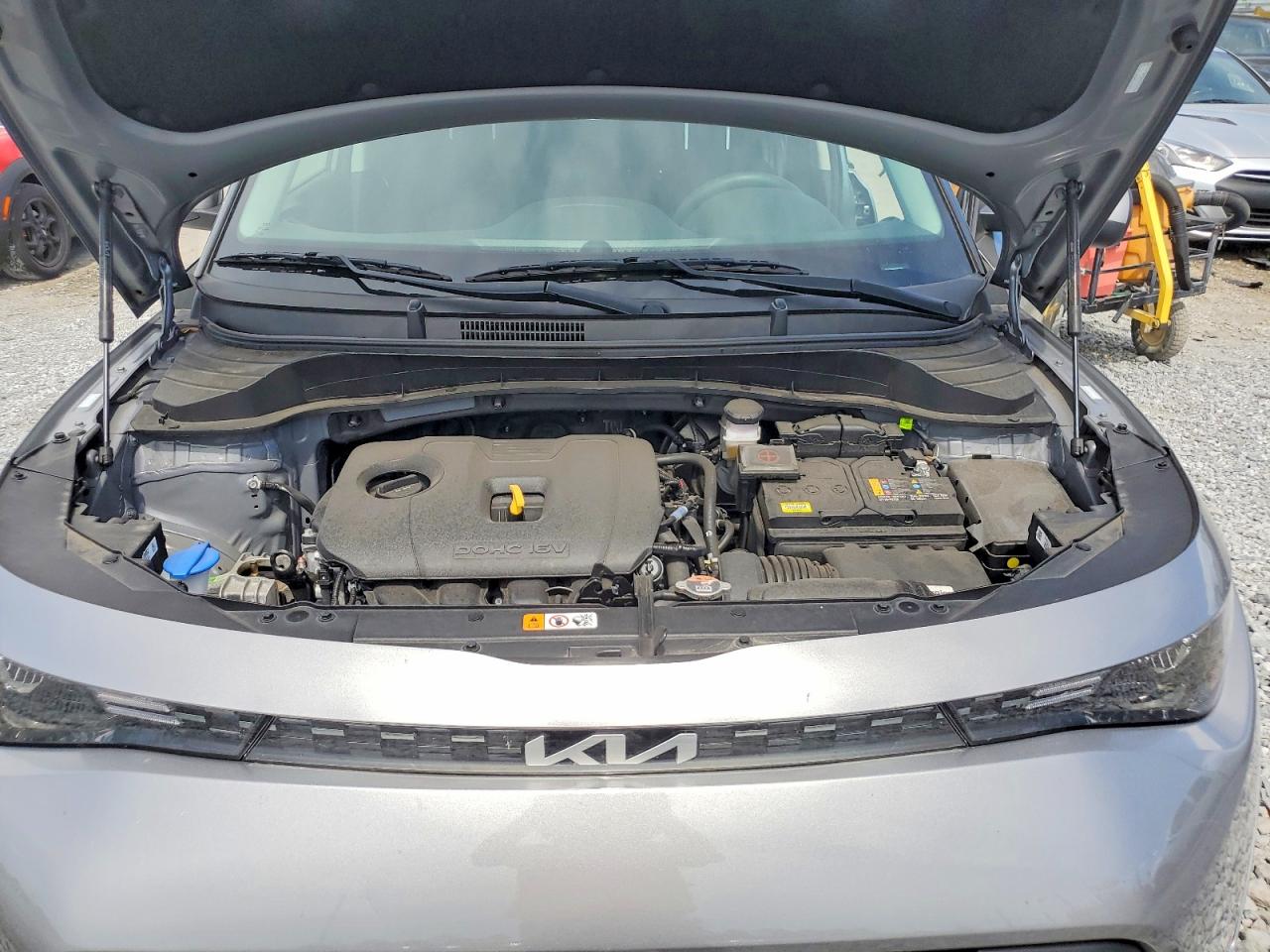 2024 KIA SOUL LX, S