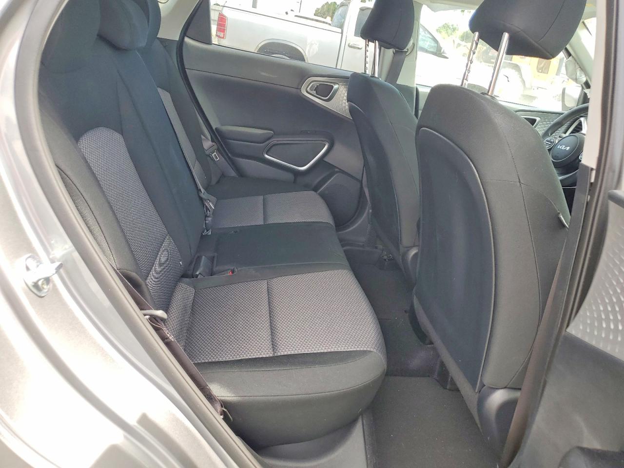 2024 KIA SOUL LX, S