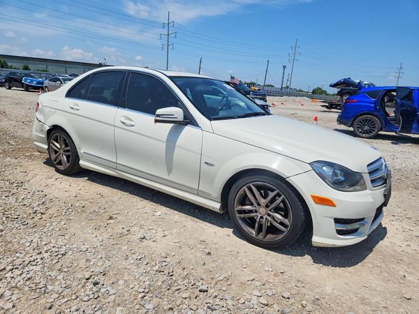 2012 MERCEDES-BENZ C C250
