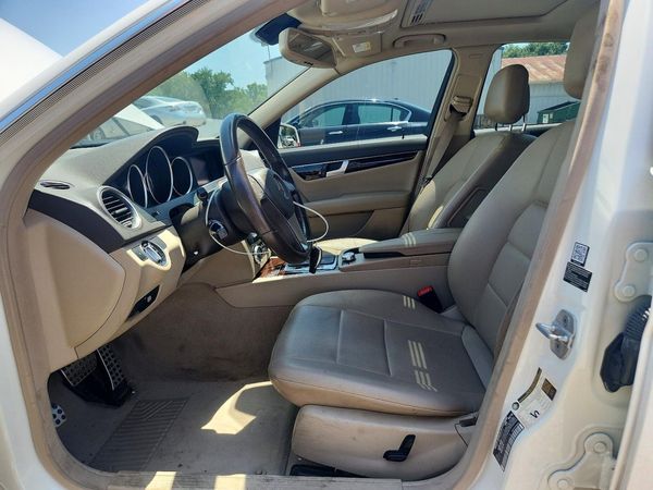 2012 MERCEDES-BENZ C C250