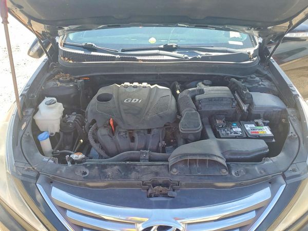 2014 HYUNDAI SONATA