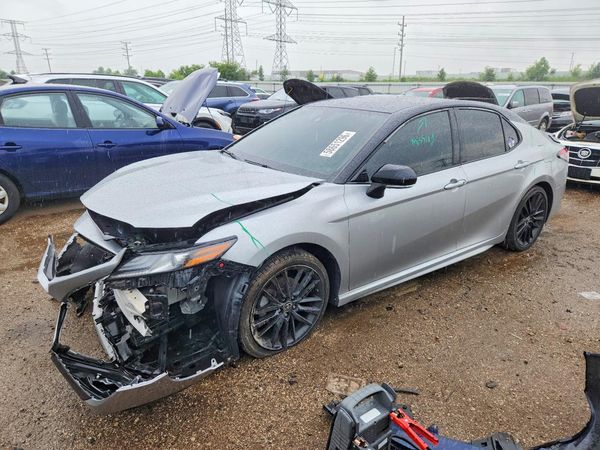 2022 TOYOTA CAMRY