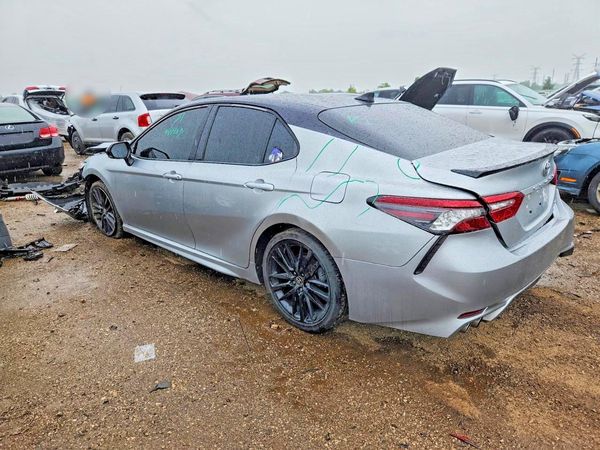 2022 TOYOTA CAMRY