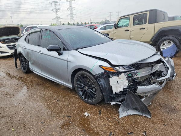 2022 TOYOTA CAMRY