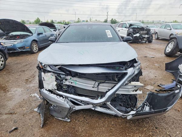 2022 TOYOTA CAMRY