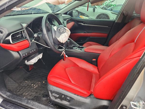 2022 TOYOTA CAMRY