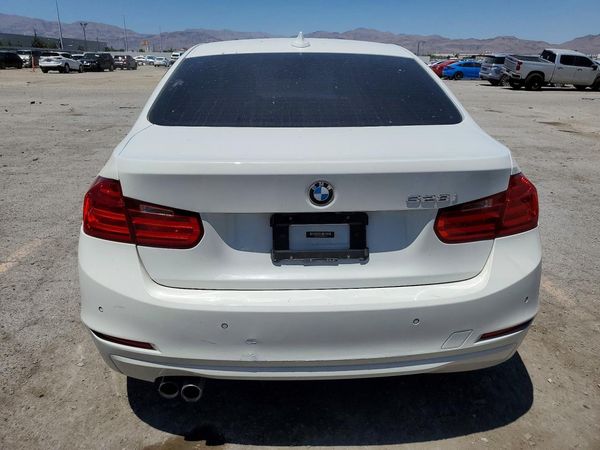 2015 BMW 328