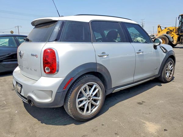 2016 MINI COOPER