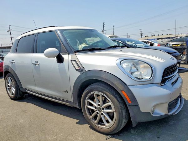 2016 MINI COOPER