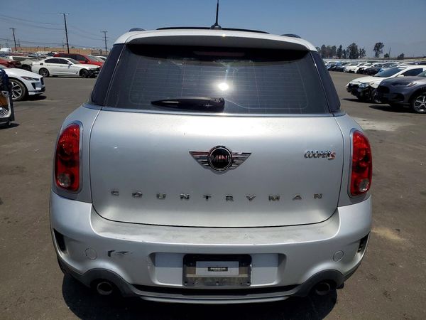 2016 MINI COOPER