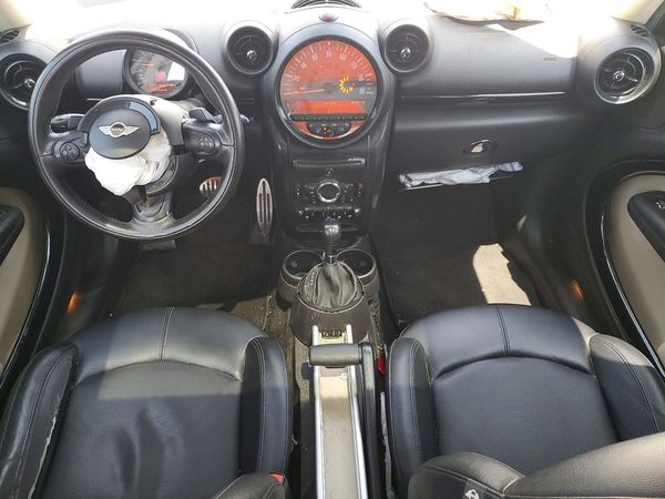 2016 MINI COOPER