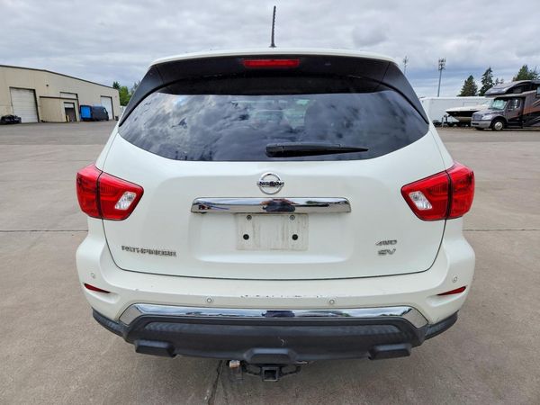 2018 NISSAN PATHFINDER