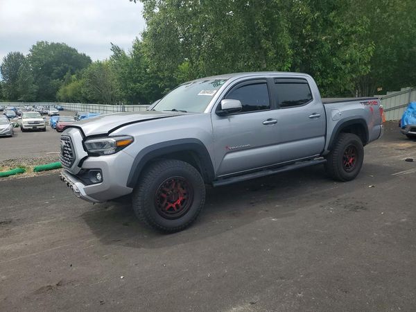 2020 TOYOTA TACOMA SR5