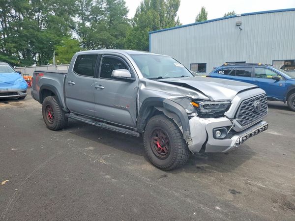 2020 TOYOTA TACOMA SR5