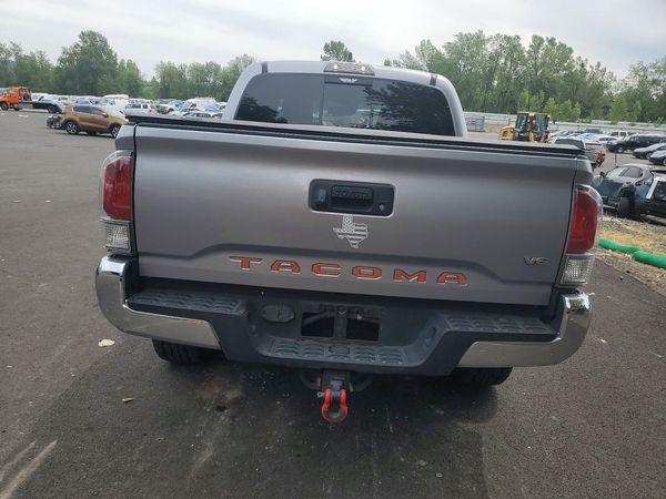 2020 TOYOTA TACOMA SR5