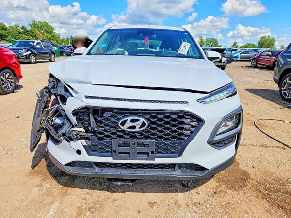 2021 HYUNDAI KONA SE