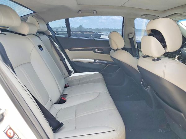 2015 KIA K900 KH