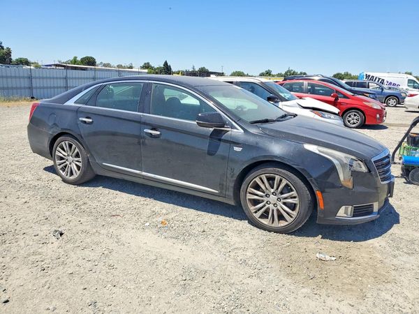 2019 CADILLAC XTS Luxury — Passenger 3/4