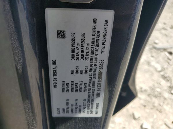 2022 TESLA MODEL 3