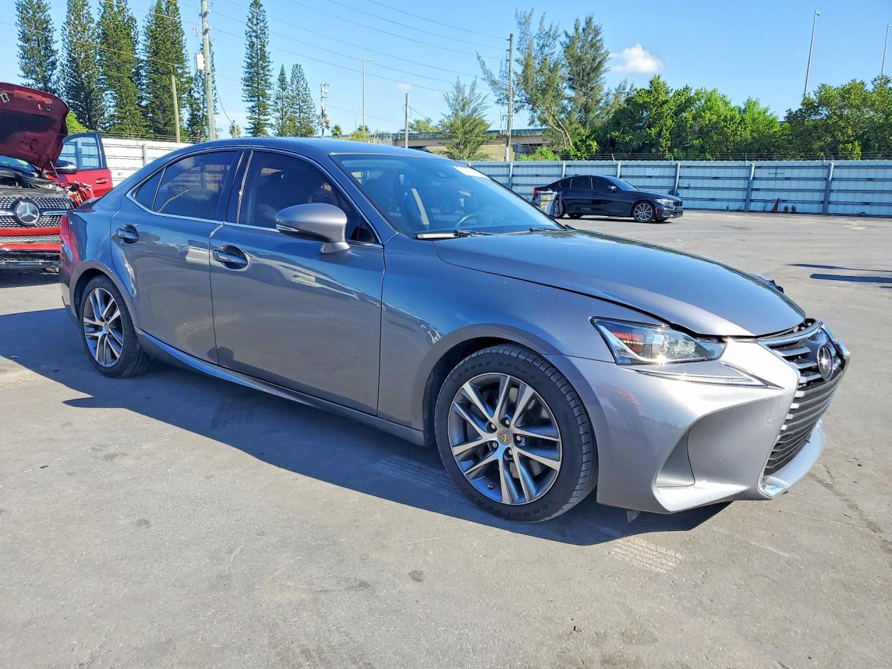 2018 LEXUS IS 300
