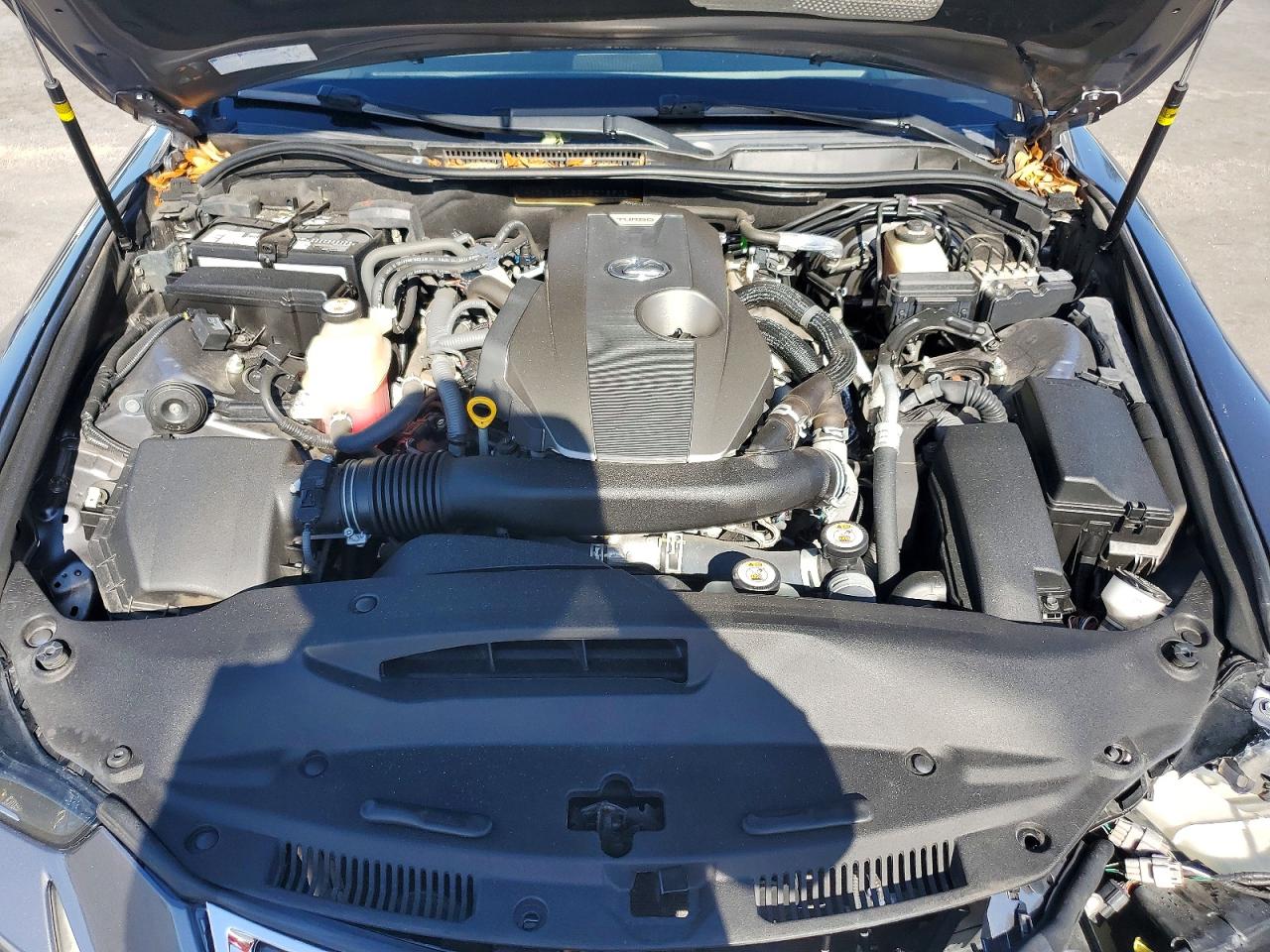 2018 LEXUS IS 300