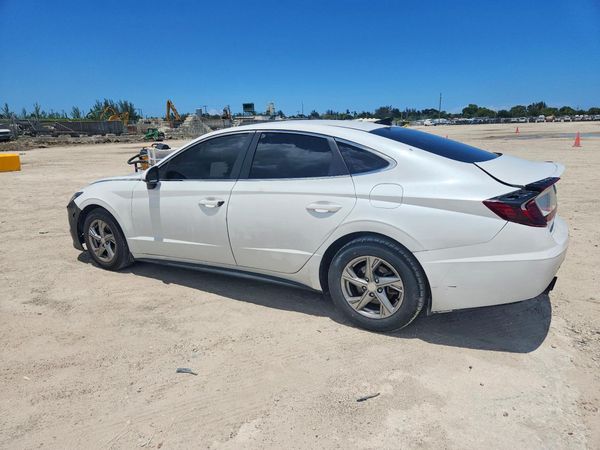 2020 HYUNDAI SONATA SE