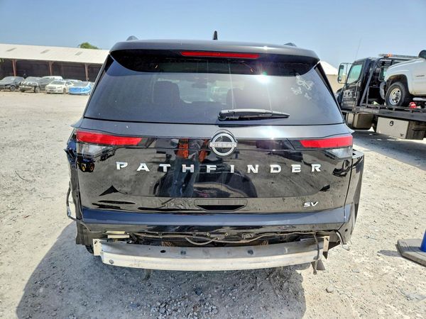 2023 NISSAN PATHFINDER SV