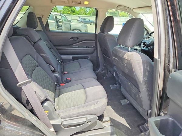 2023 NISSAN PATHFINDER SV