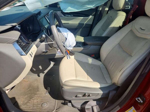 2021 CADILLAC XT6 Premium Luxury